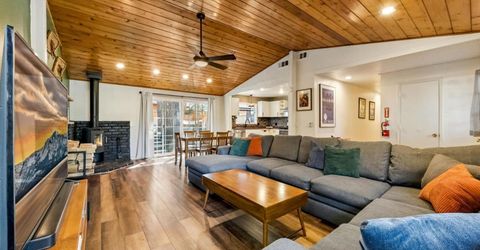 1320 Chinquapin Drive, South Lake Tahoe, CA 96150 Photo