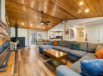 1320 Chinquapin Drive, South Lake Tahoe, CA 96150 Photo