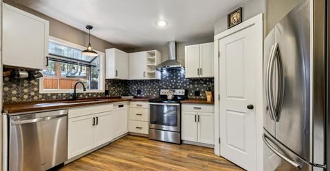 1320 Chinquapin Drive, South Lake Tahoe, CA 96150 Photo