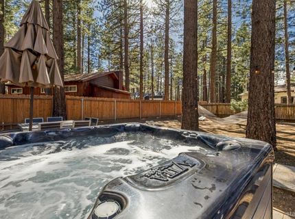 1320 Chinquapin Drive, South Lake Tahoe, CA 96150 Photo