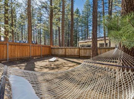1320 Chinquapin Drive, South Lake Tahoe, CA 96150 Photo