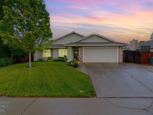 8209 Cottongin Way, Sacramento, CA 95828