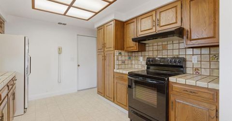 8209 Cottongin Way, Sacramento, CA 95828 Photo