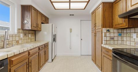 8209 Cottongin Way, Sacramento, CA 95828 Photo