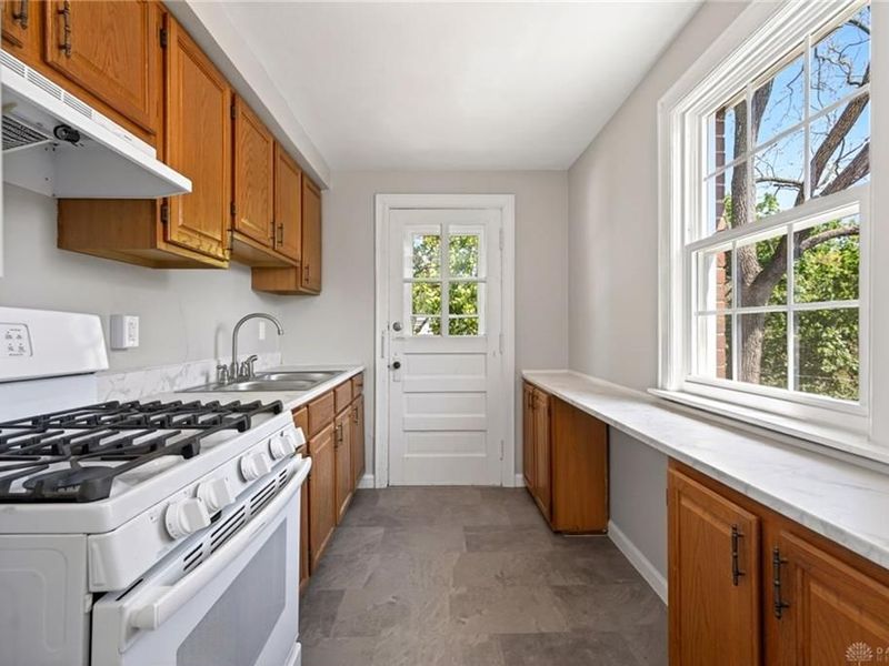 451 Orchard Drive, Oakwood, OH 45419 Photo 15