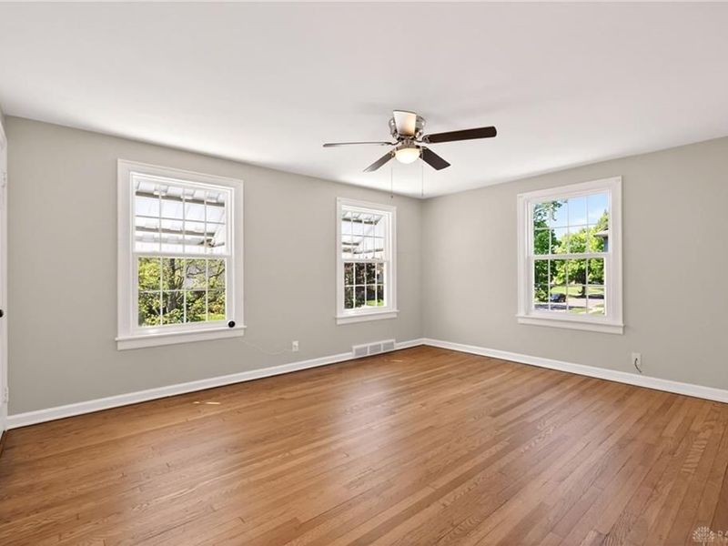 451 Orchard Drive, Oakwood, OH 45419 Photo 9