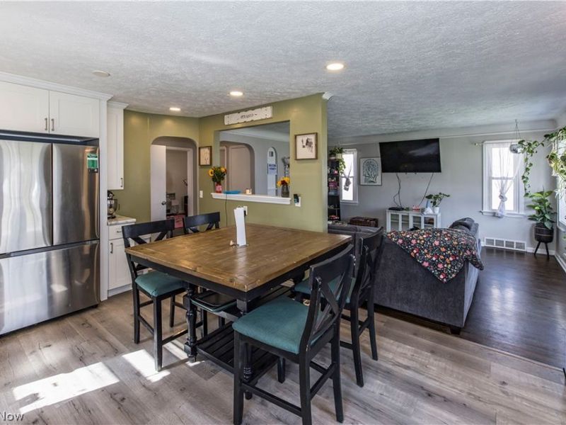 3303 Liggett Drive, Parma, OH 44134 Photo 7