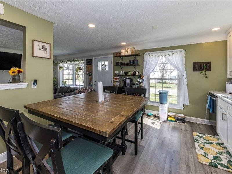 3303 Liggett Drive, Parma, OH 44134 Photo 8