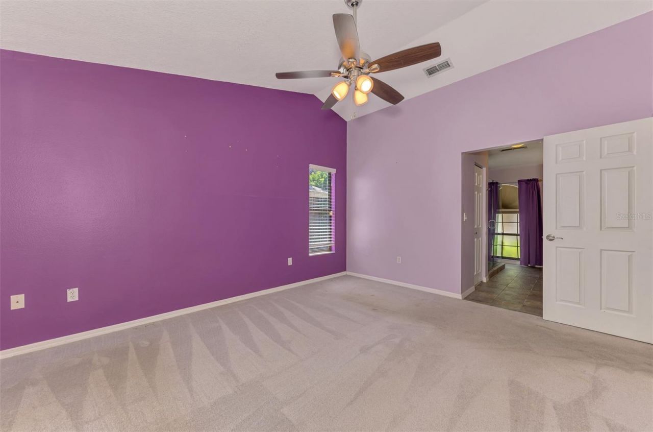 7805 38th Court E, Sarasota, FL 34243 Photo