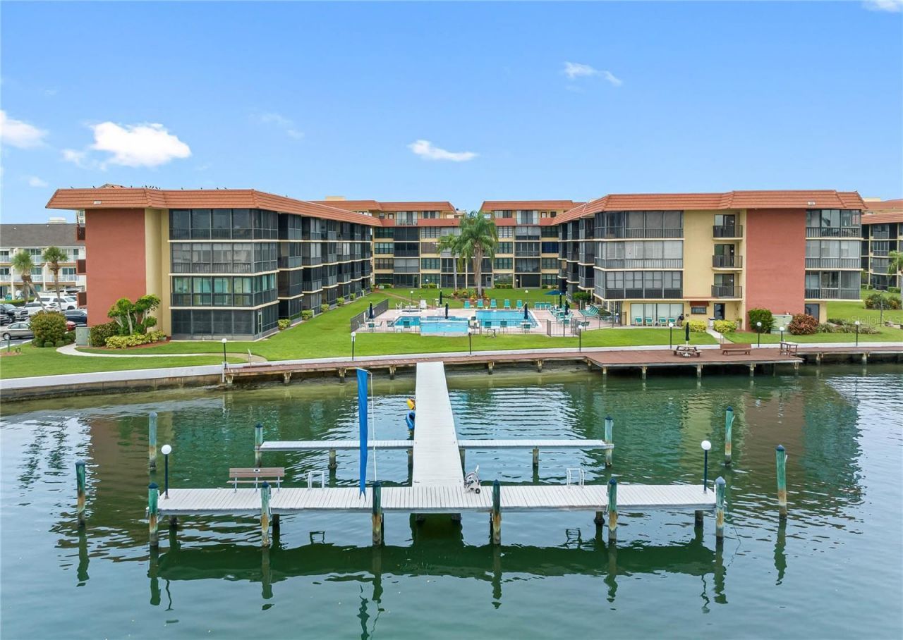 19701 Gulf Boulevard, Unit 307, Indian Shores, FL 33785 Photo