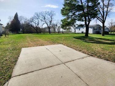 406 N 11th Street , Olivia, MN 56277