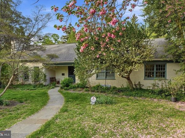 8643 MONTGOMERY, WYNDMOOR, PA 19038