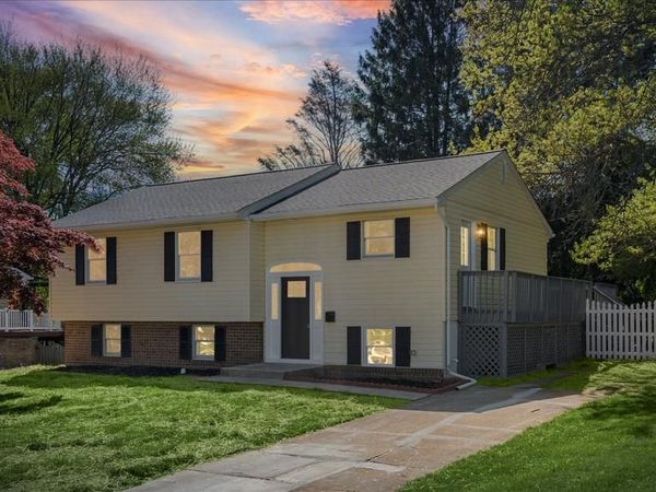 804 SUBURBIAN ROAD , REISTERSTOWN, MD 21136