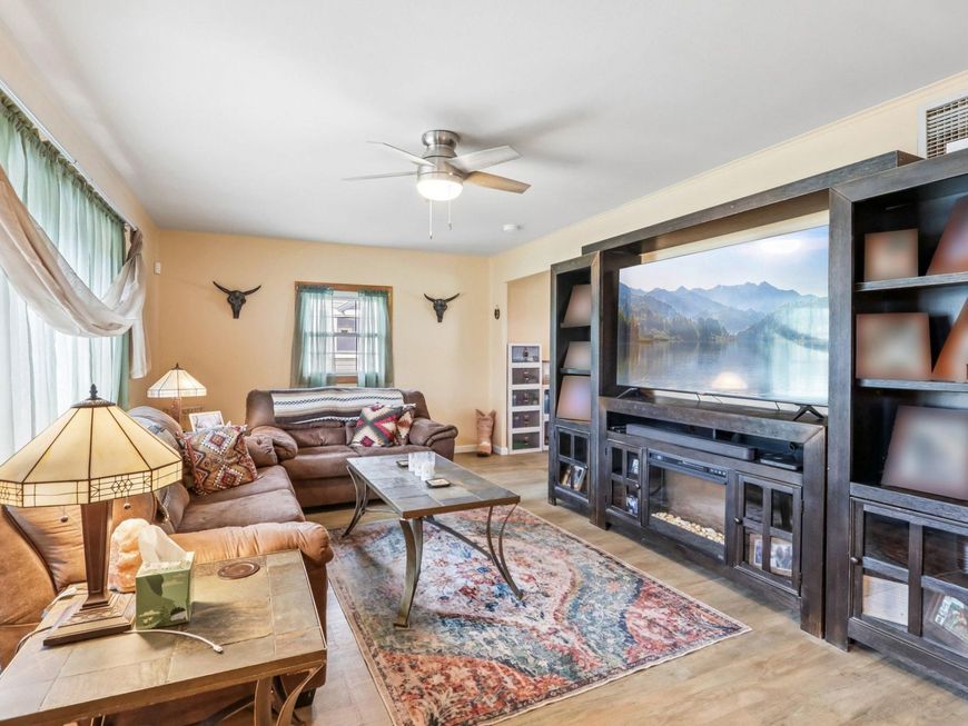 248 N Oxford Valley Road, Fairless Hills, PA 19030 Main Photo