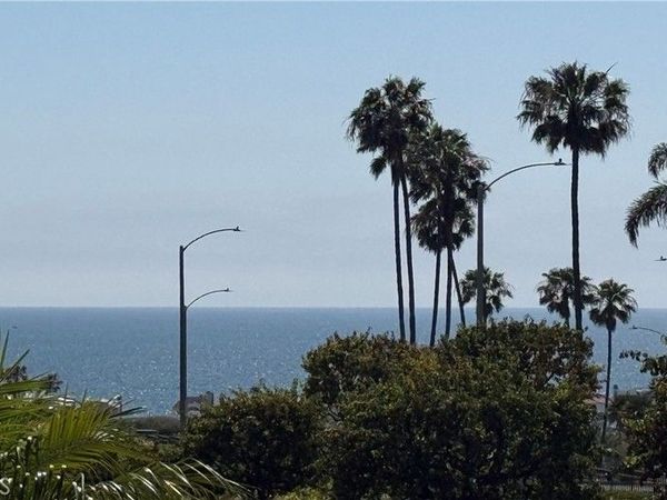 240 Nice Lane, Unit 114, Newport Beach, CA 92663
