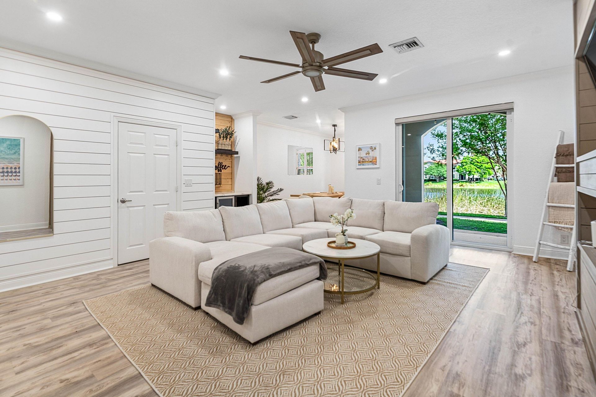 4890 Bonsai Circle, Unit 106, Palm Beach Gardens, FL 33418 Photo