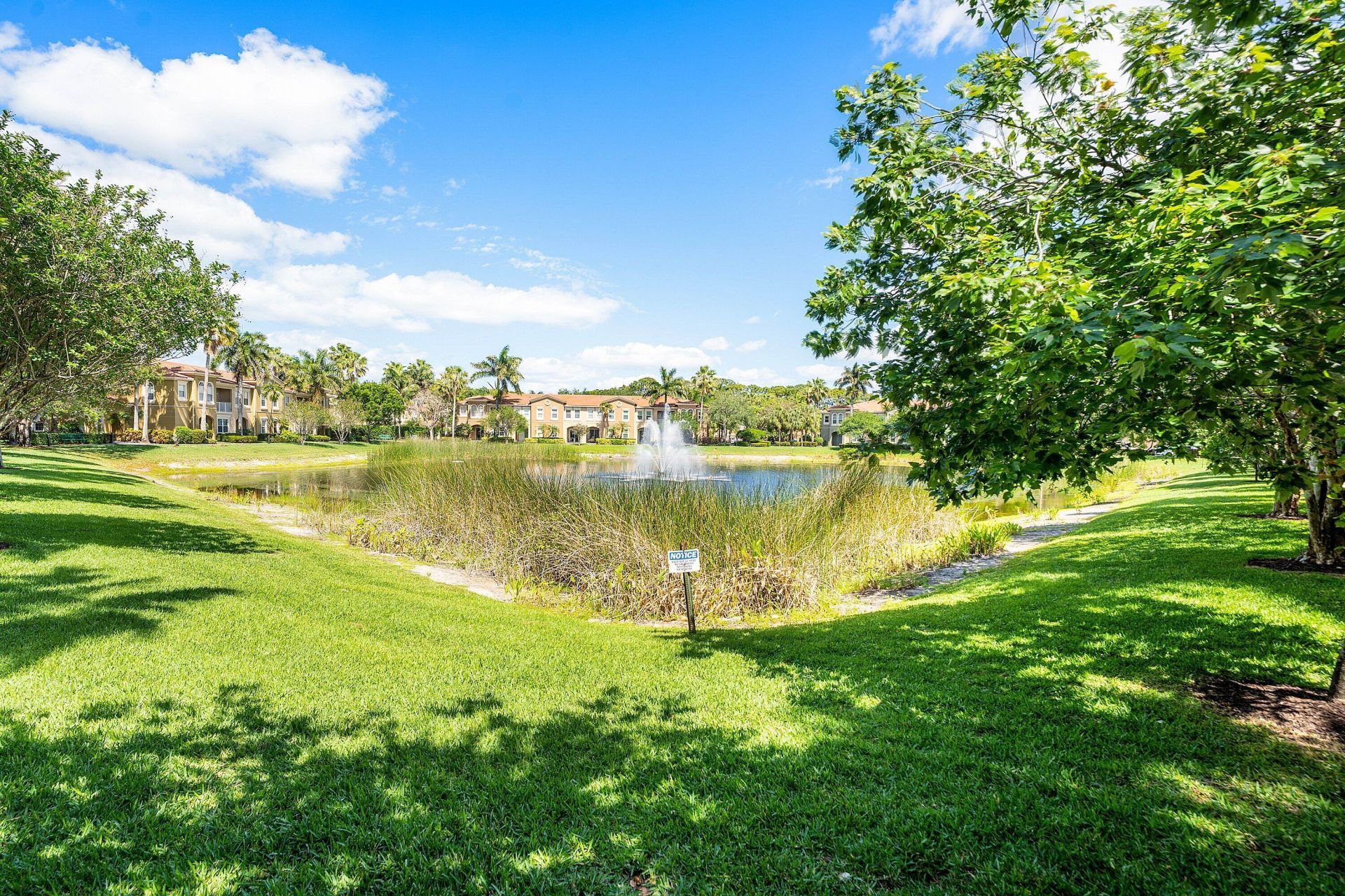 4890 Bonsai Circle, Unit 106, Palm Beach Gardens, FL 33418 Photo