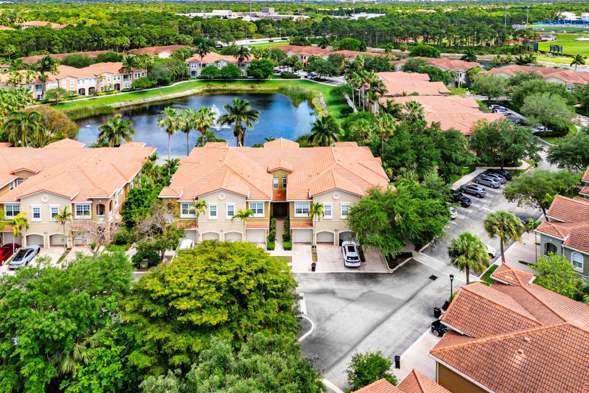 4890 Bonsai Circle, Unit 106, Palm Beach Gardens, FL 33418 Photo