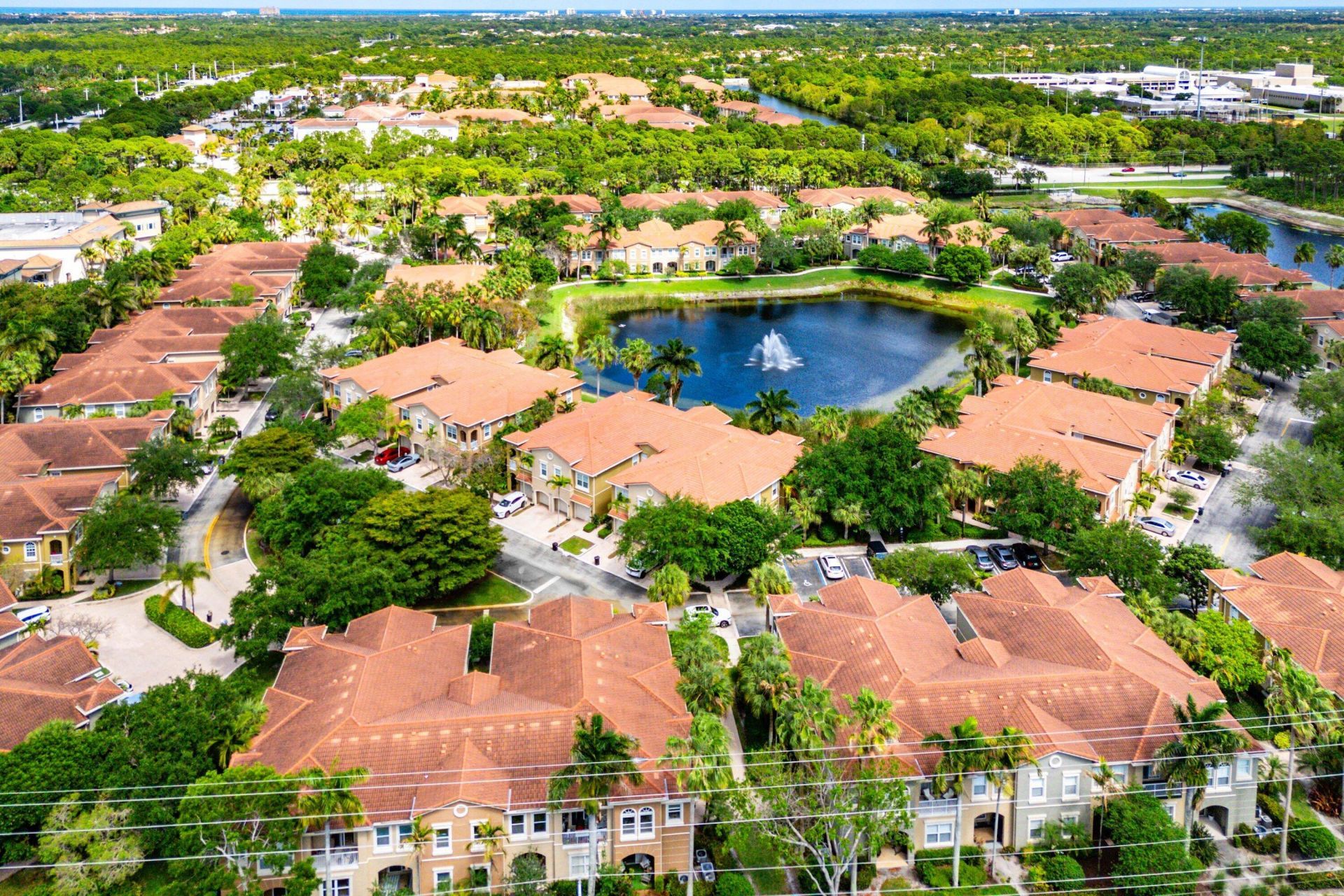 4890 Bonsai Circle, Unit 106, Palm Beach Gardens, FL 33418 Photo