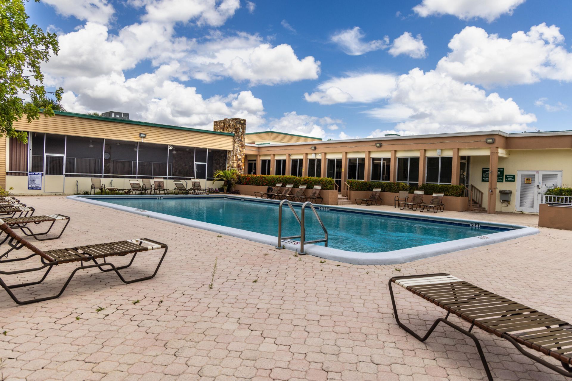 4980 E Sabal Palm Boulevard E, Unit 124, Tamarac, FL 33319 Photo