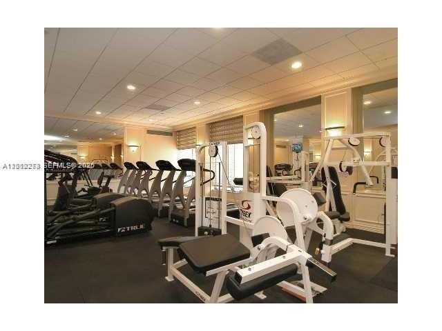 5700 Collins Ave , Unit 15H, Miami Beach, FL 33140 Photo