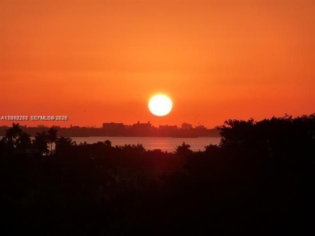 5700 Collins Ave , Unit 15H, Miami Beach, FL 33140 Photo