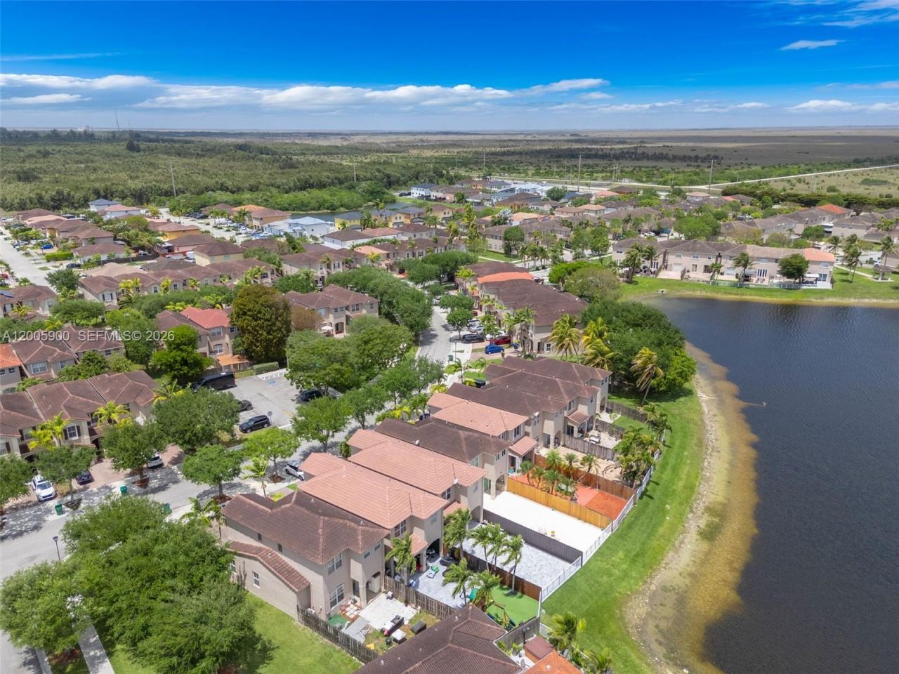 945 SW 154th Ct , Miami, FL 33194 Photo