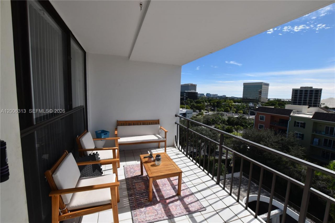 1500 Presidential Way, Unit 801, West Palm Beach, FL 33401 Photo
