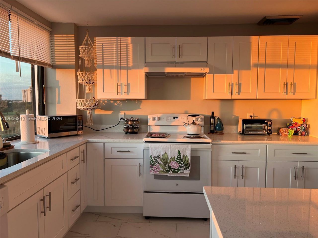 1500 Presidential Way, Unit 801, West Palm Beach, FL 33401 Photo
