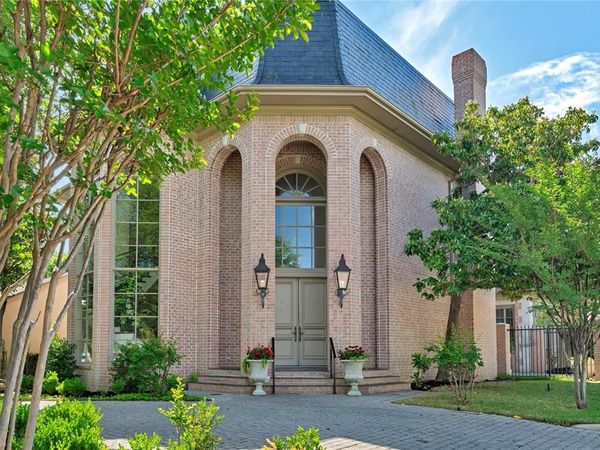 4733 Harley Avenue, Fort Worth, TX 76107