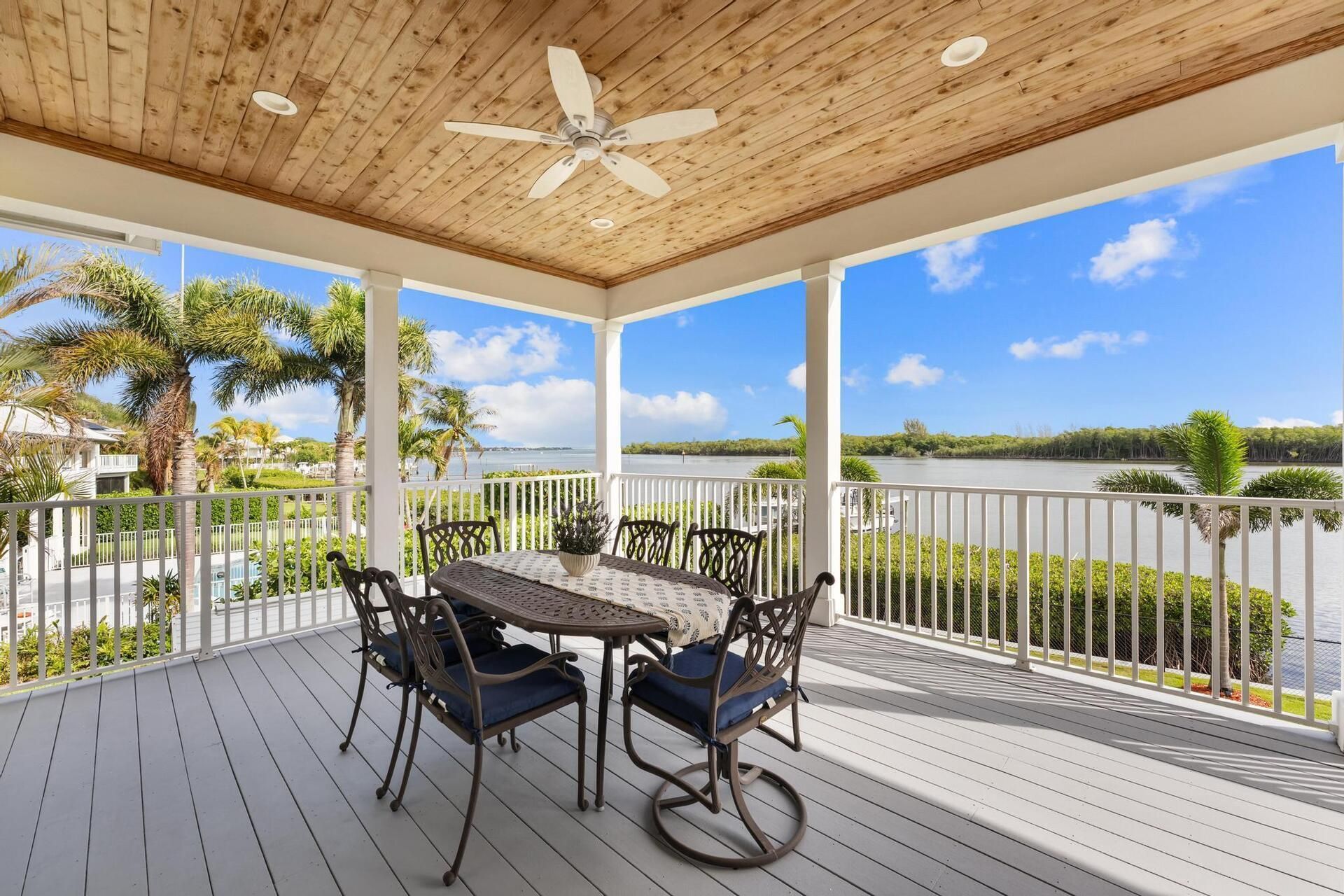 5675 SE Orange Street, Stuart, FL 34997 Photo