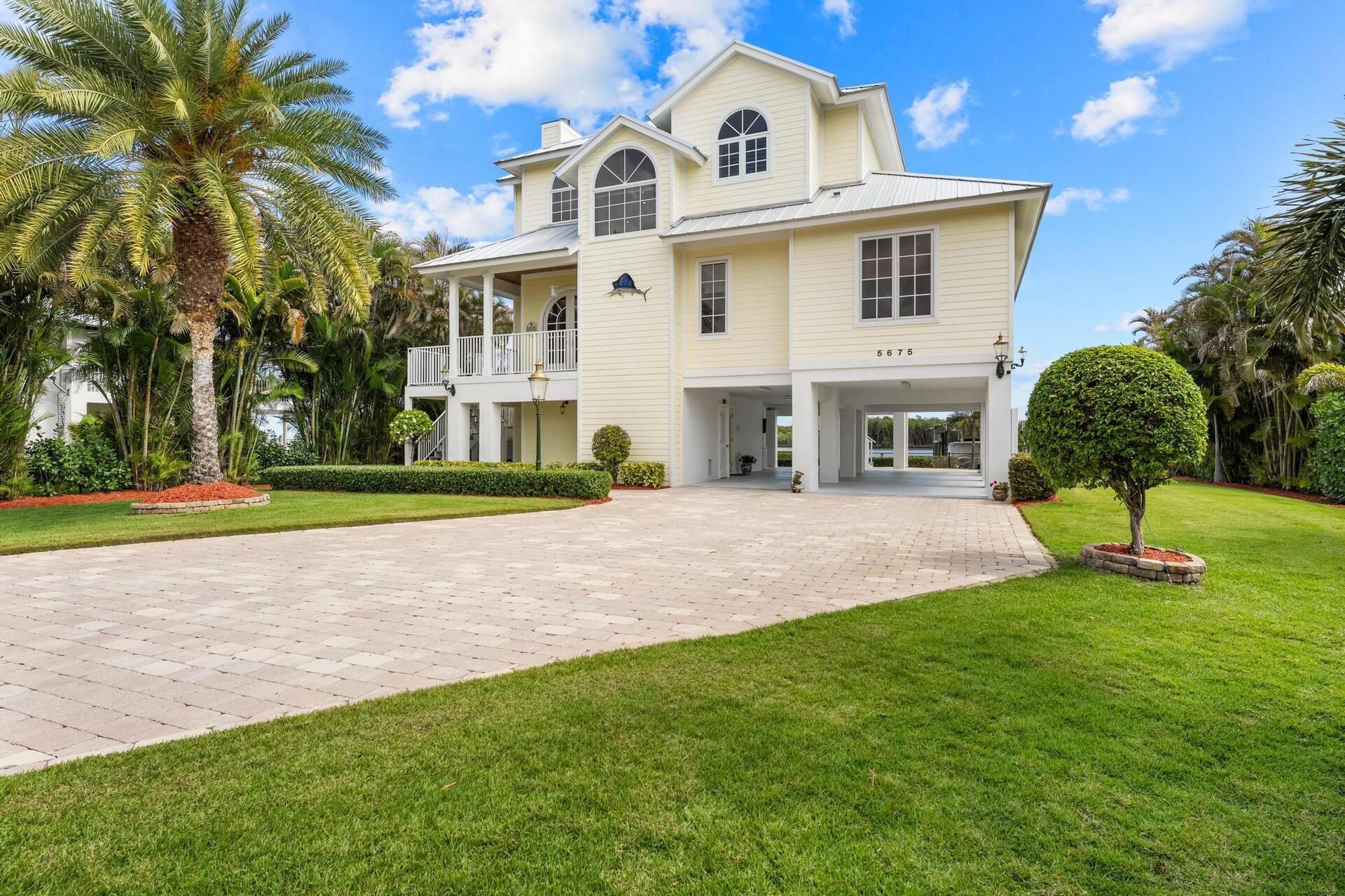 5675 SE Orange Street, Stuart, FL 34997 Photo
