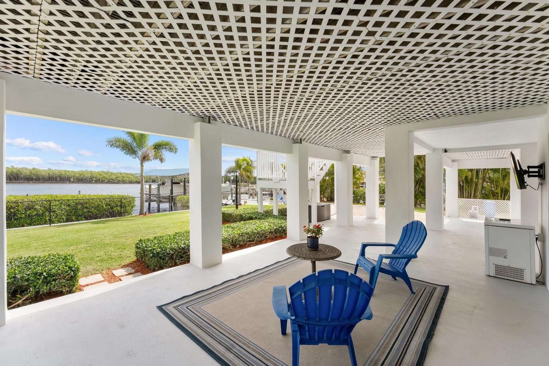 5675 SE Orange Street, Stuart, FL 34997 Photo