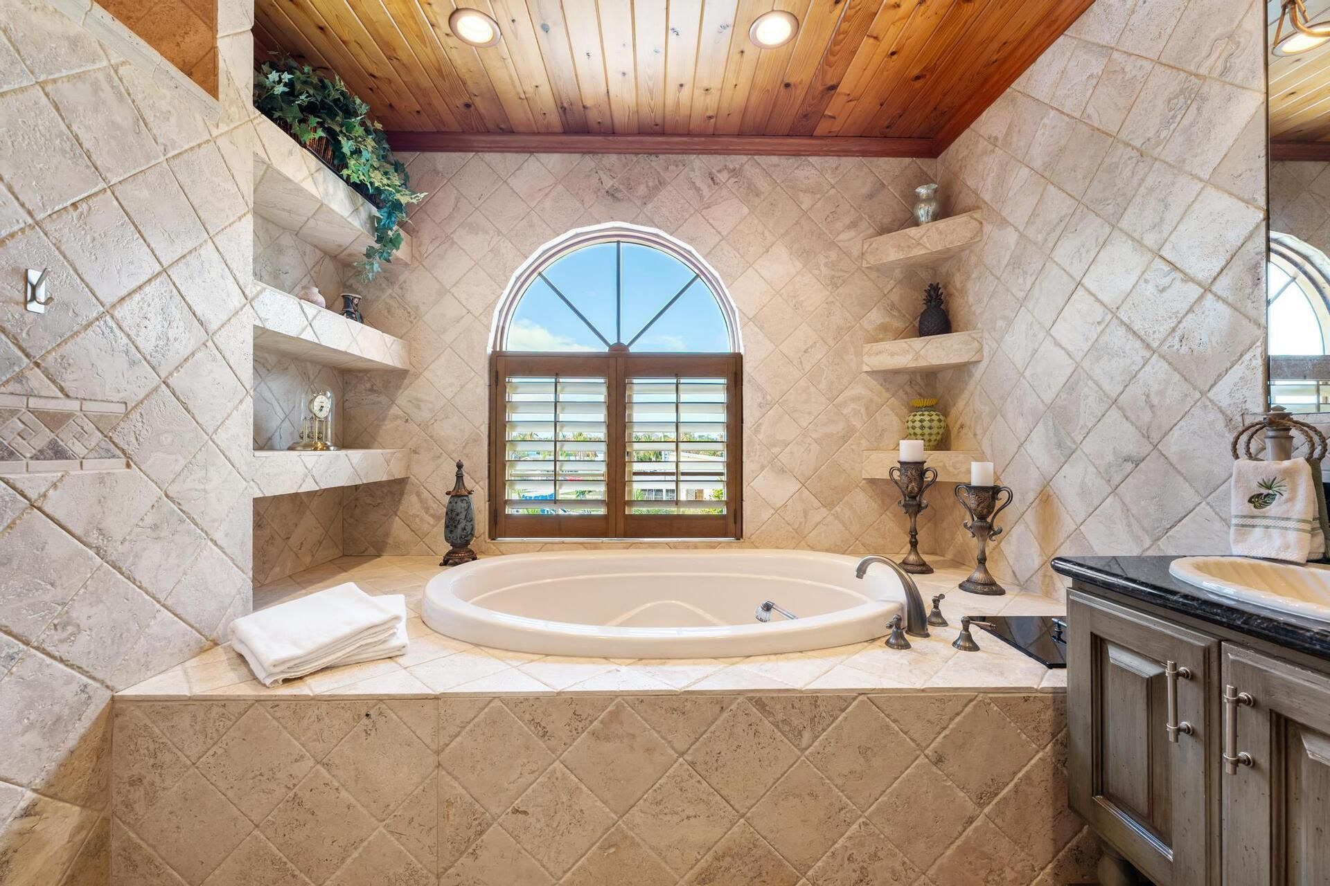 5675 SE Orange Street, Stuart, FL 34997 Photo