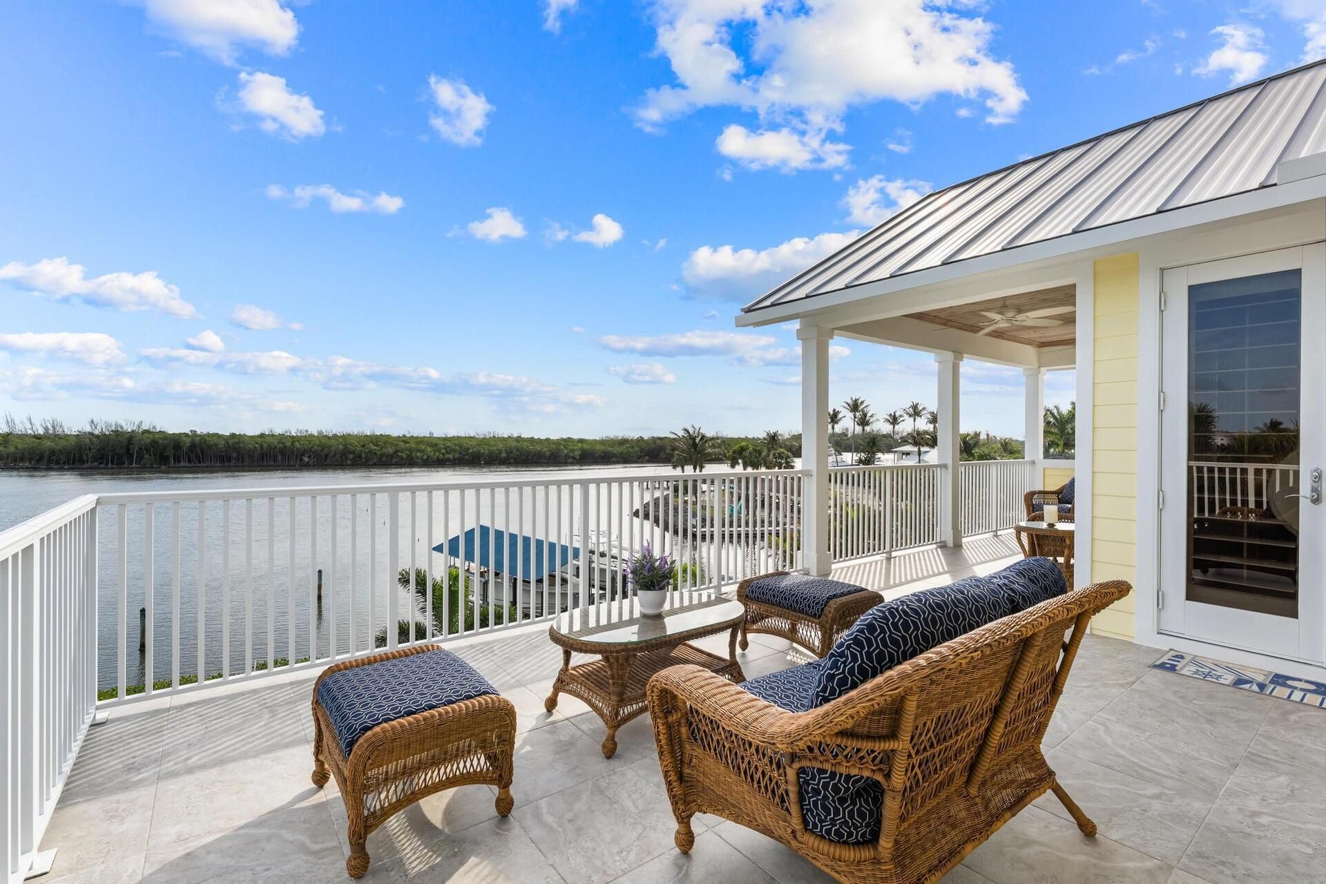 5675 SE Orange Street, Stuart, FL 34997 Photo