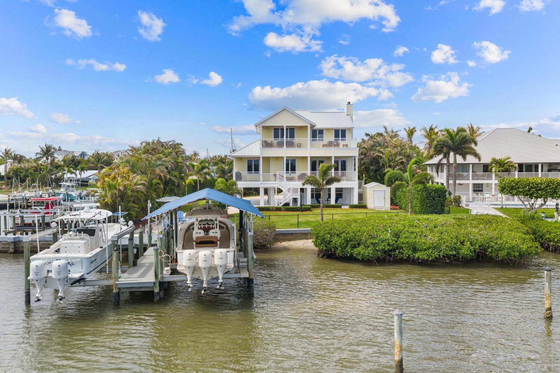 5675 SE Orange Street, Stuart, FL 34997 Photo