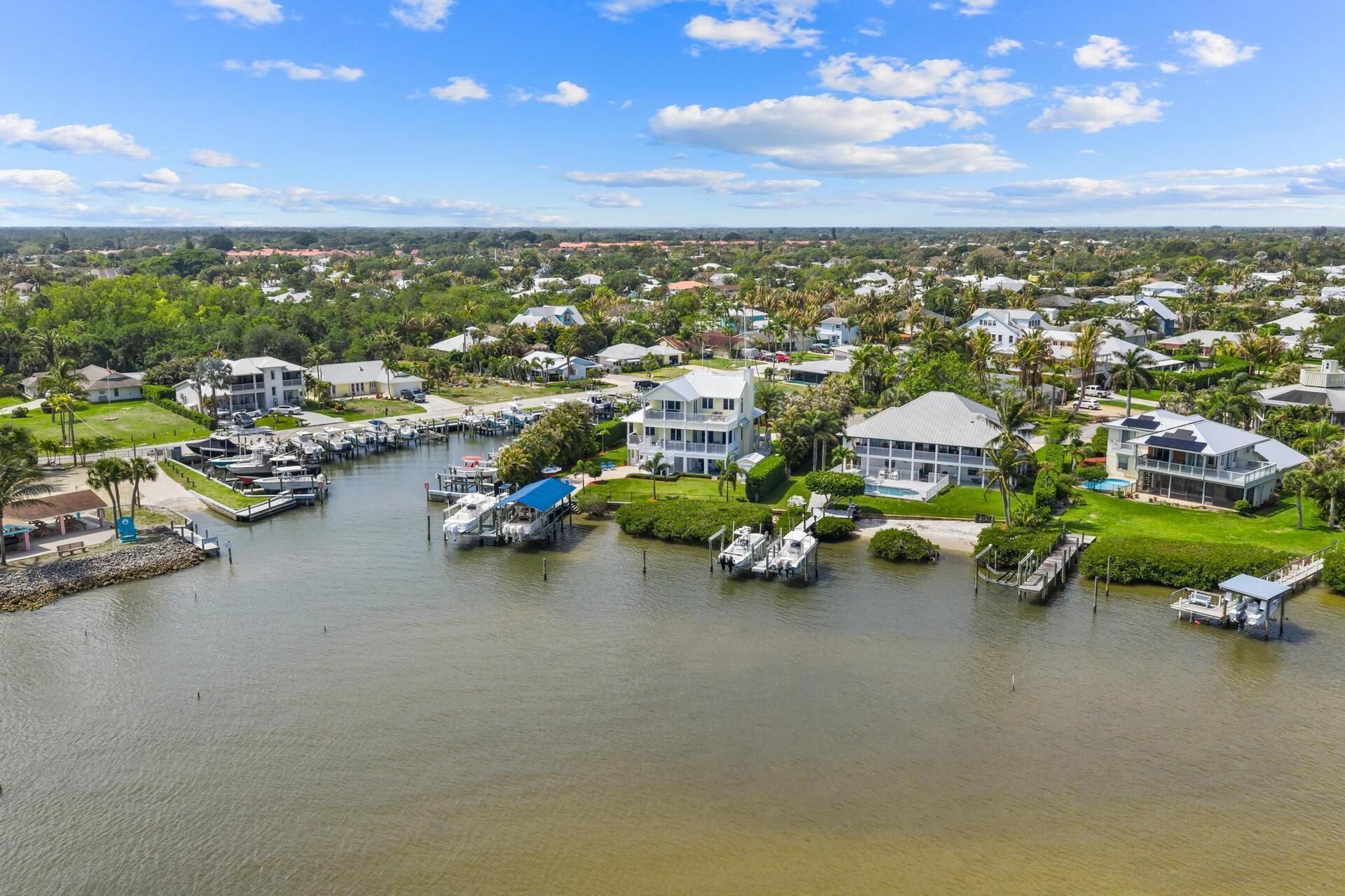 5675 SE Orange Street, Stuart, FL 34997 Photo