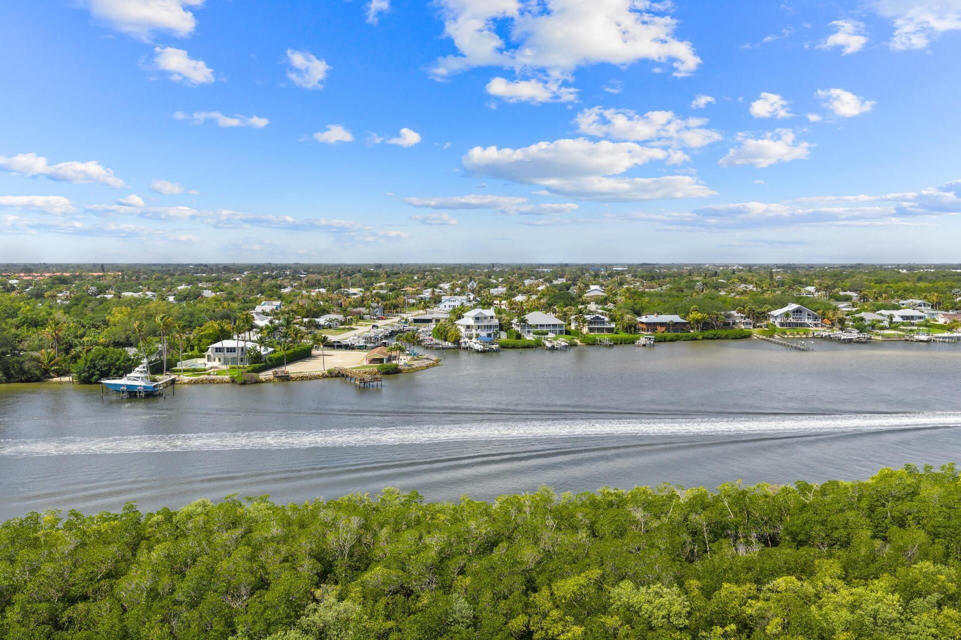 5675 SE Orange Street, Stuart, FL 34997 Photo