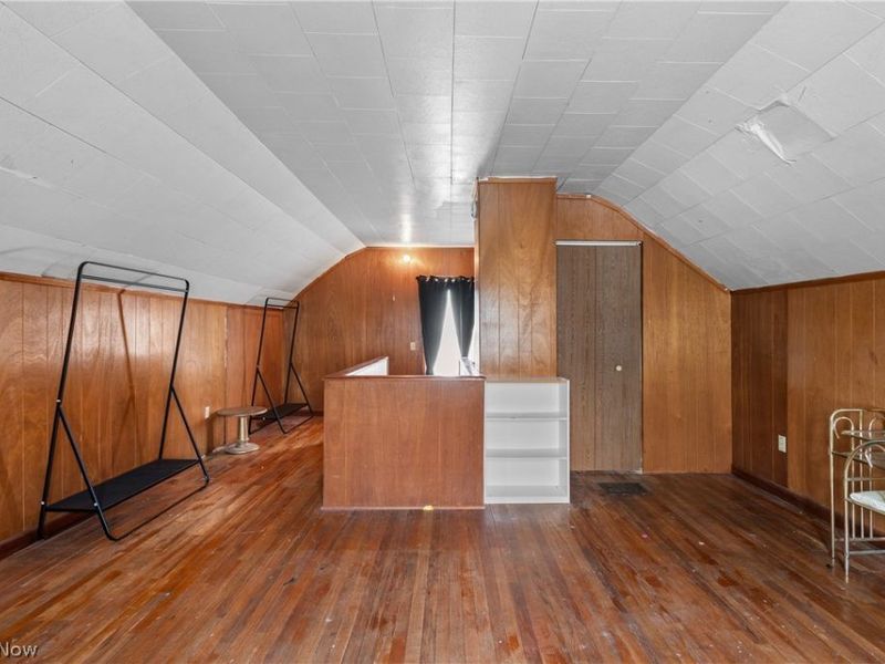 1037 Hardesty Boulevard, Akron, OH 44320 Photo 21