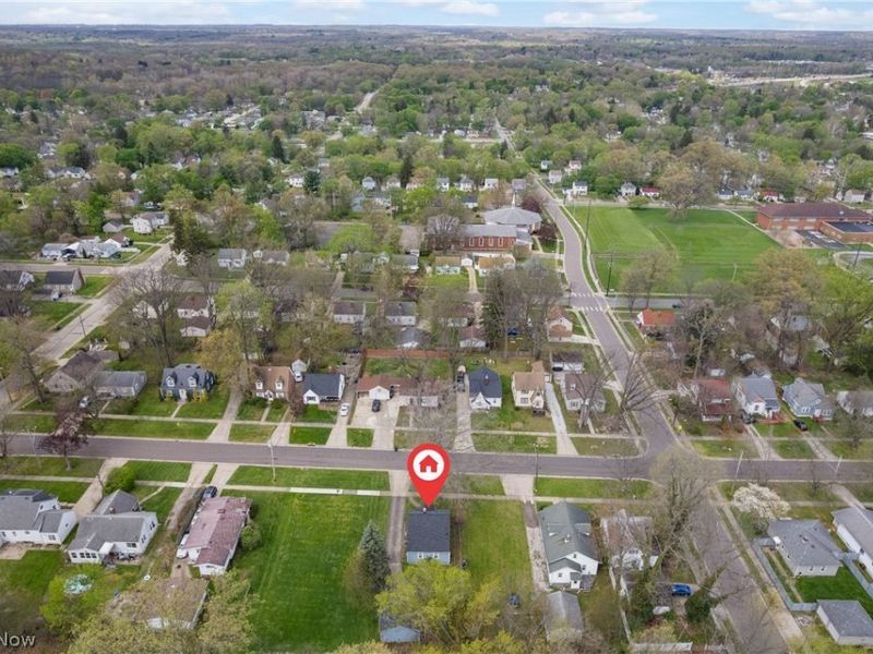 1037 Hardesty Boulevard, Akron, OH 44320 Photo 33