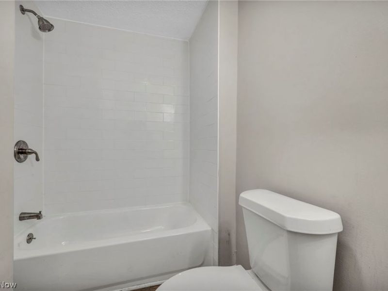 3623 Siam Avenue, Cleveland, OH 44113 Photo 14