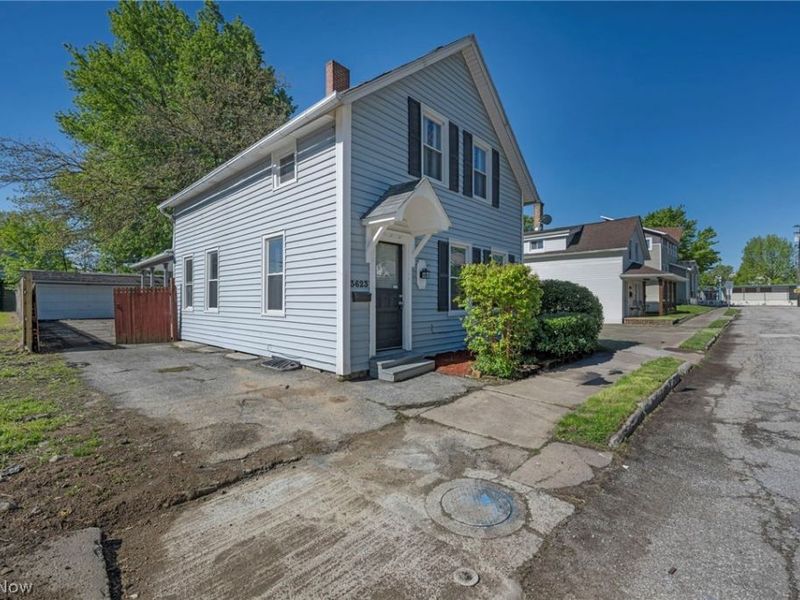 3623 Siam Avenue, Cleveland, OH 44113 Photo 45