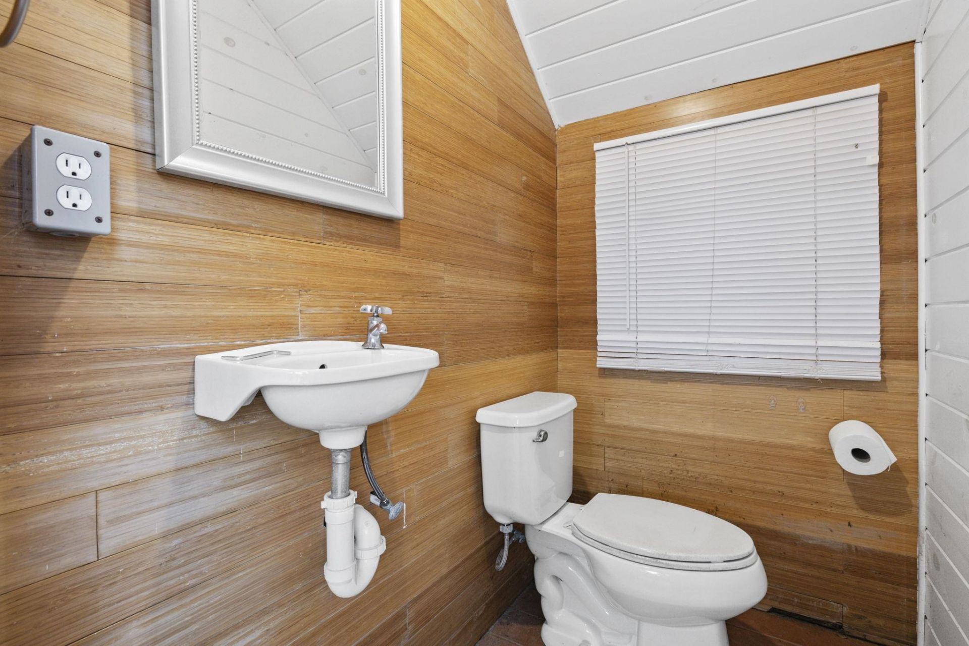 122 Rainbow Dr.  Photo 20