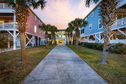 122 Rainbow Dr.  photo 4