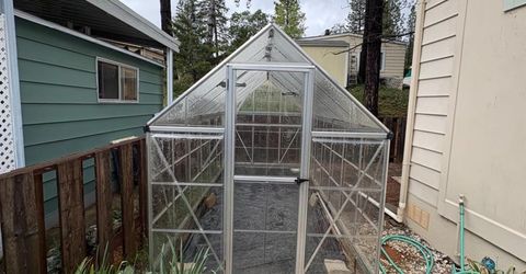 10180 Stone Arch Dr, Grass Valley, CA 95949 Photo