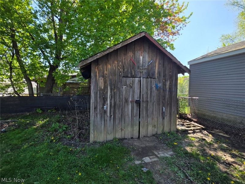 251 N Beverly Avenue, Youngstown, OH 44515 Photo 35