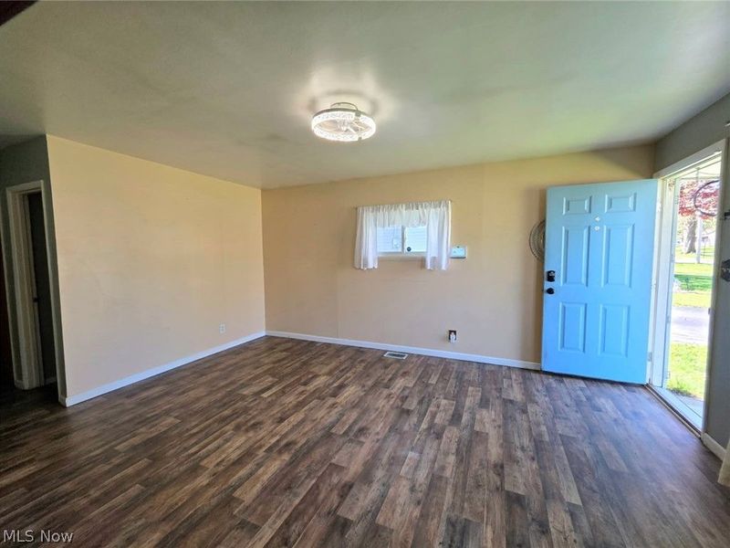 251 N Beverly Avenue, Youngstown, OH 44515 Photo 5