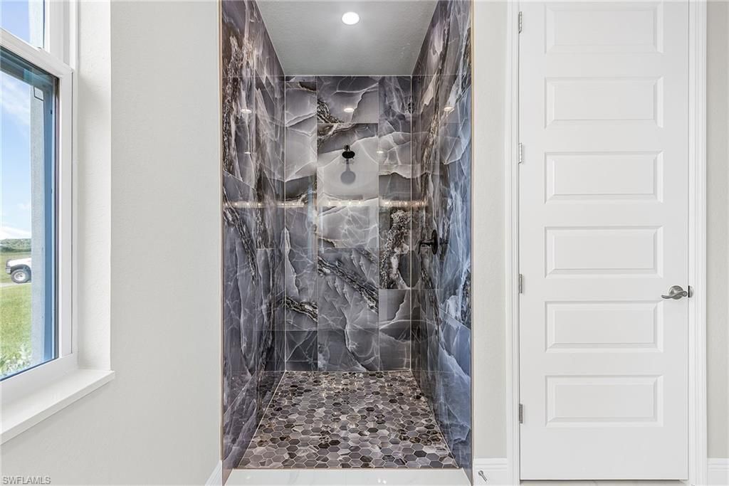 526 Braelyn St , Labelle, FL 33935 Photo