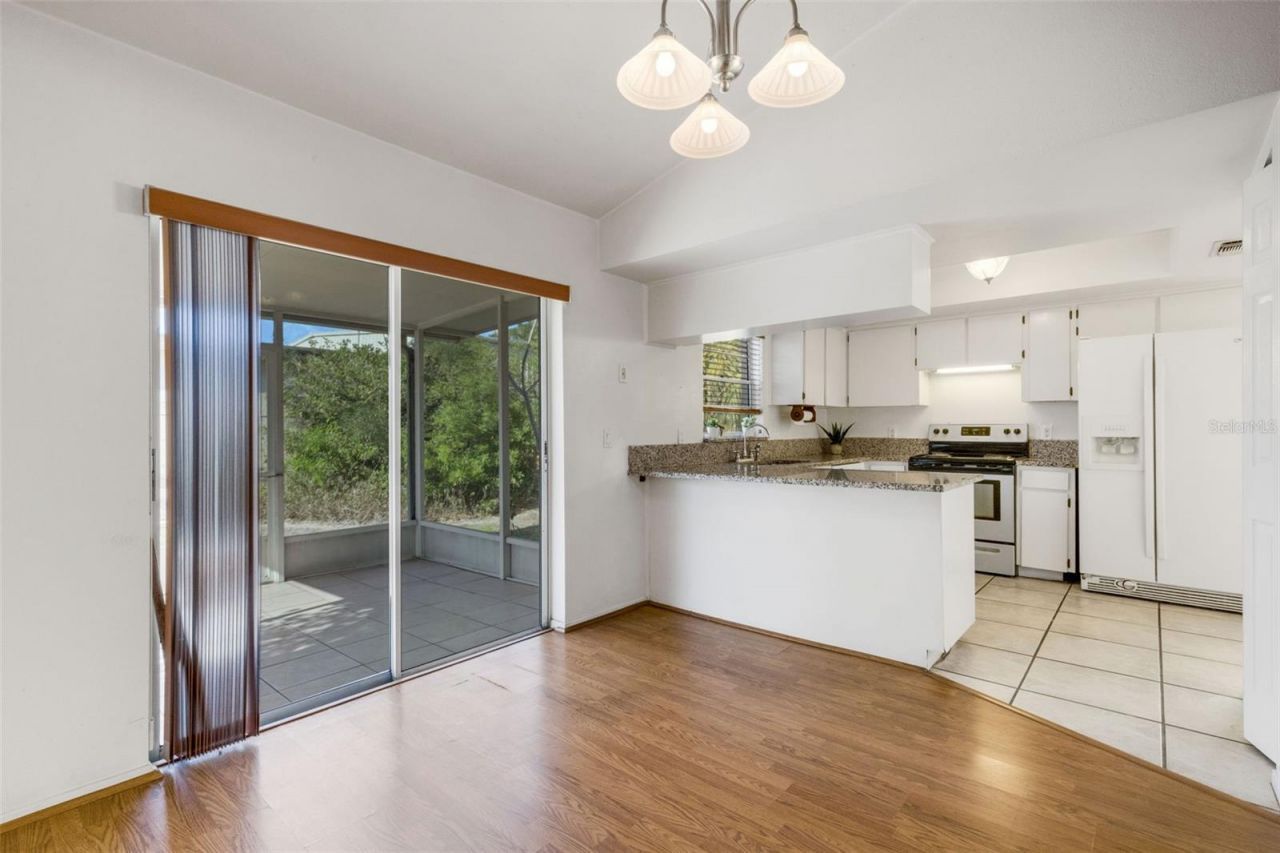 7571 121st Terrace, Largo, FL 33773 Photo