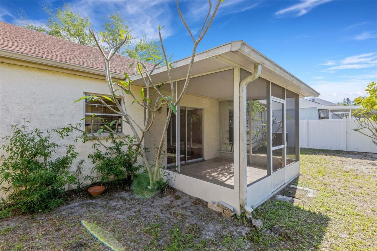 7571 121st Terrace, Largo, FL 33773 Photo